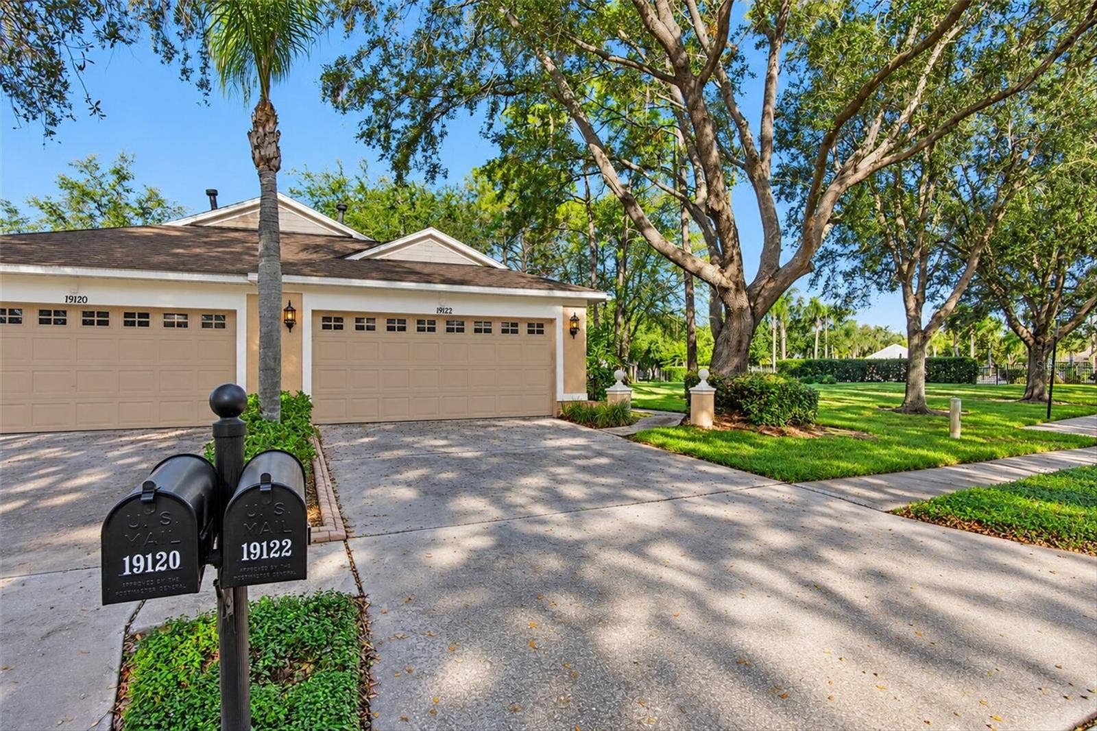 19122 DOVES LANDING DRIVE, Tampa, FL 33647 19122 DOVES LANDING DRIVE, Tampa, FL 33647
