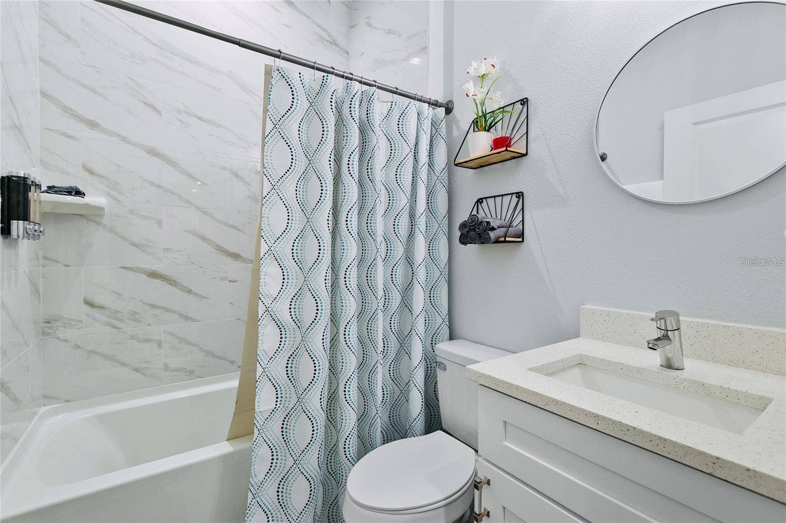 This picture is the model home.