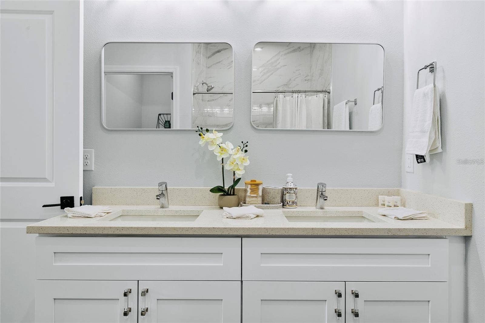 This picture is the model home.