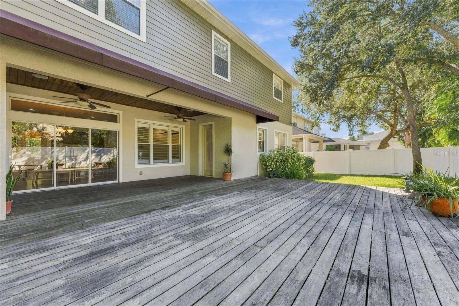 3215 OAK GREEN WAY, Tampa, FL 33611