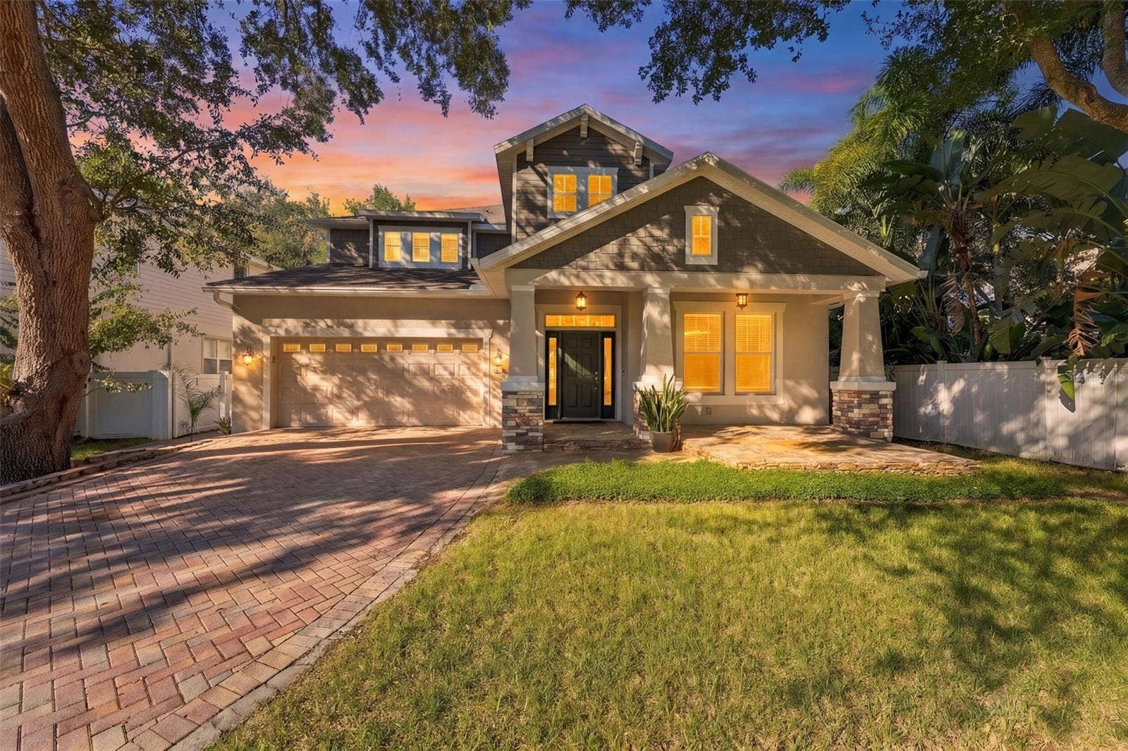 3215 OAK GREEN WAY, Tampa, FL 33611