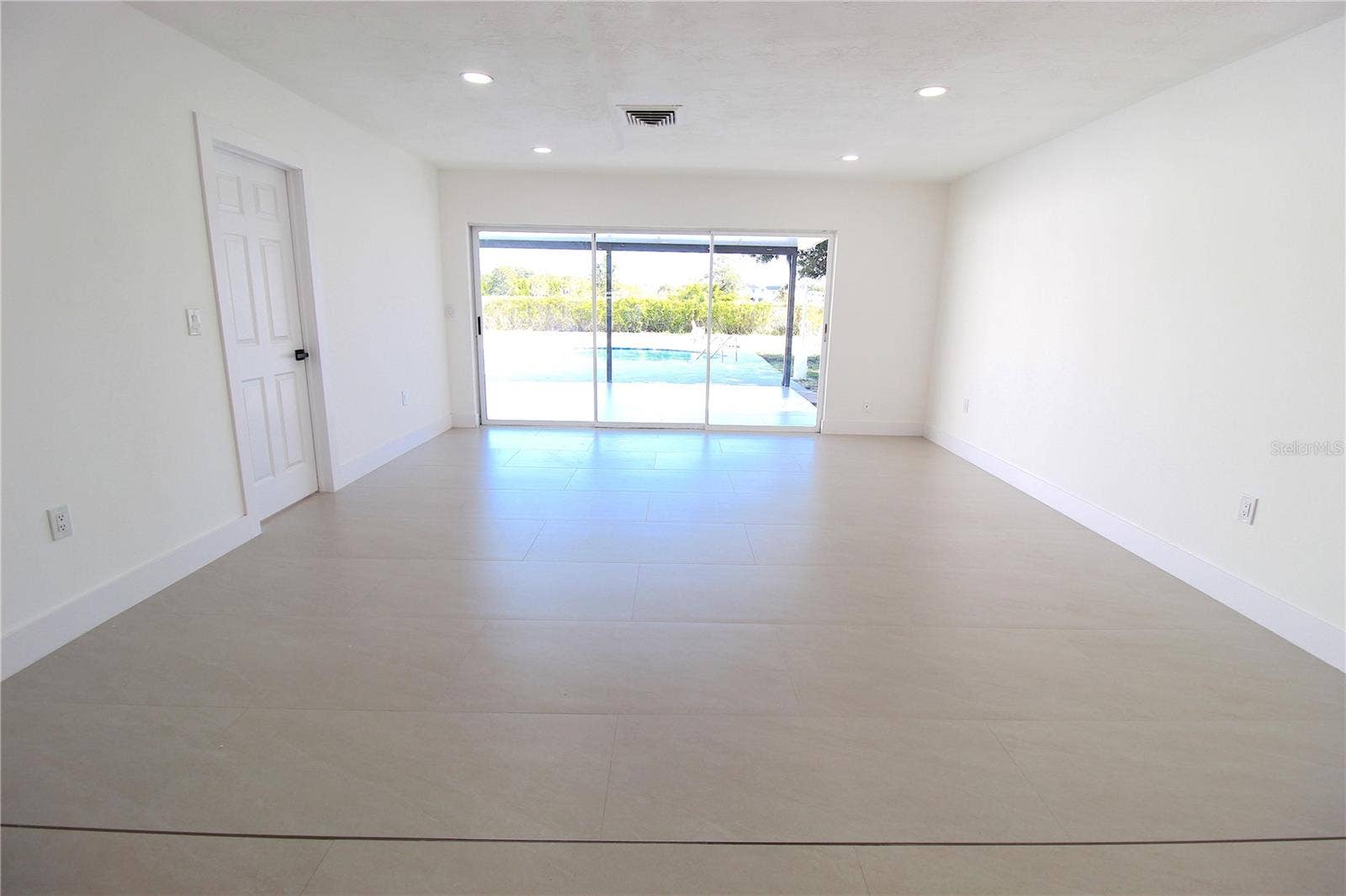 30205 69TH STREET N, Clearwater, FL 33761 30205 69TH STREET N, Clearwater, FL 33761