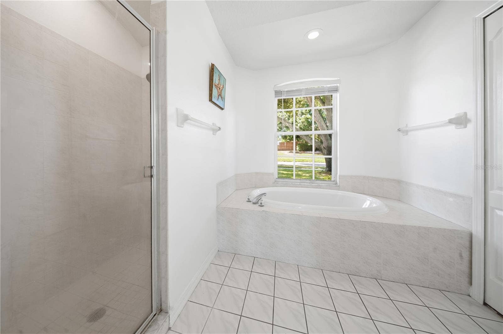 3937 LAKE SHORE DRIVE, Palm Harbor, FL 34684 3937 LAKE SHORE DRIVE, Palm Harbor, FL 34684