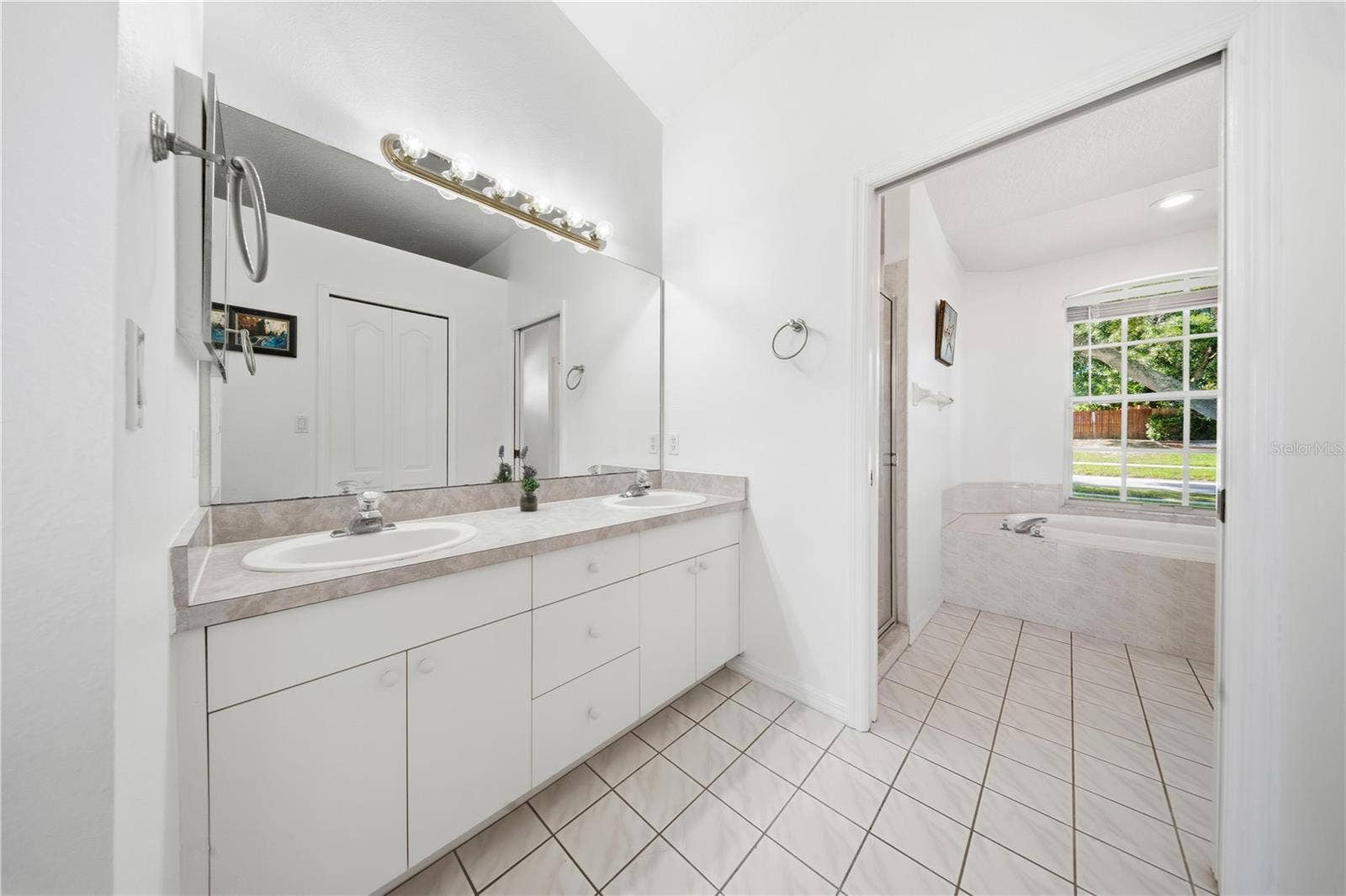 3937 LAKE SHORE DRIVE, Palm Harbor, FL 34684 3937 LAKE SHORE DRIVE, Palm Harbor, FL 34684