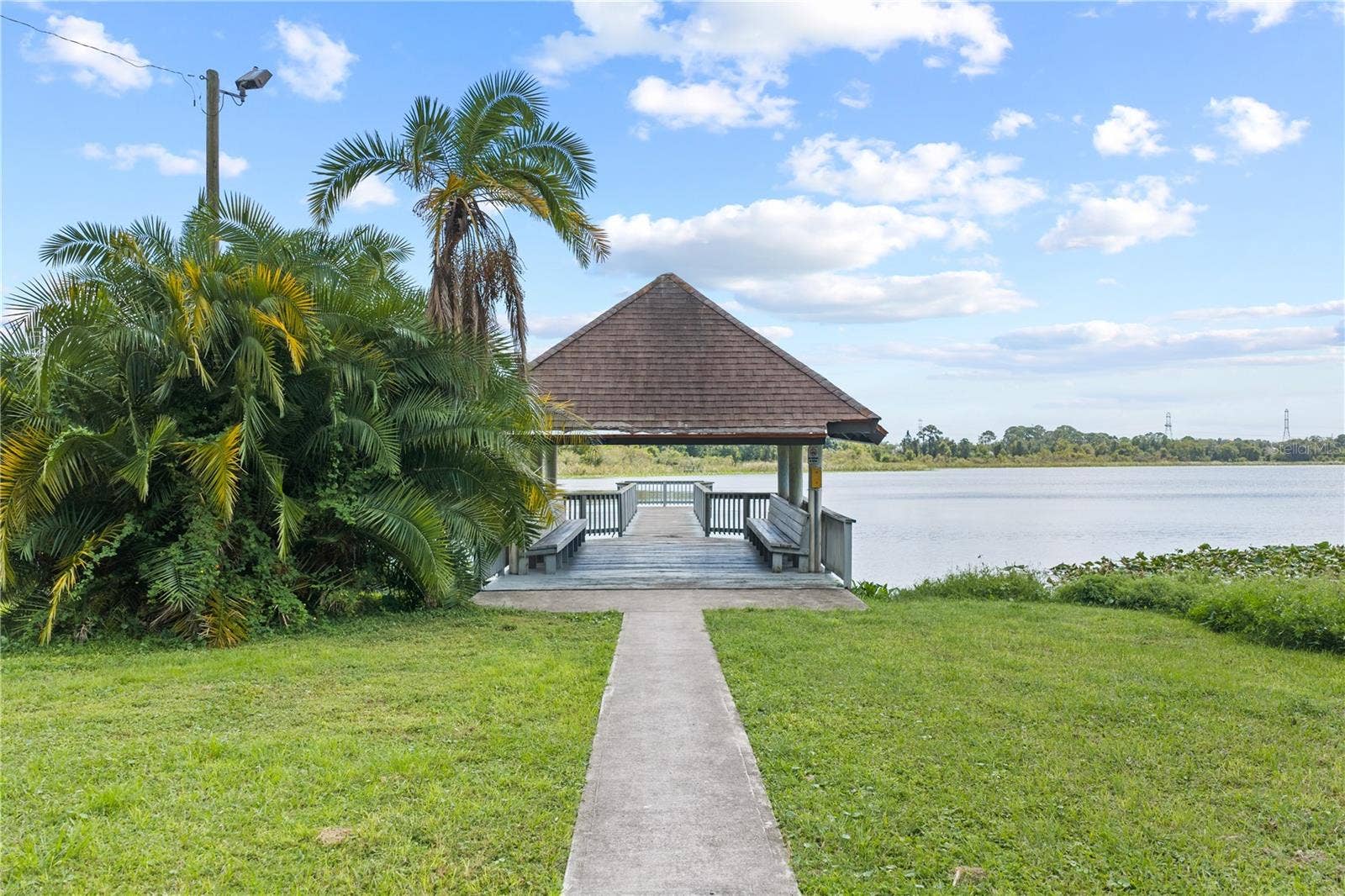 3937 LAKE SHORE DRIVE, Palm Harbor, FL 34684 community features
