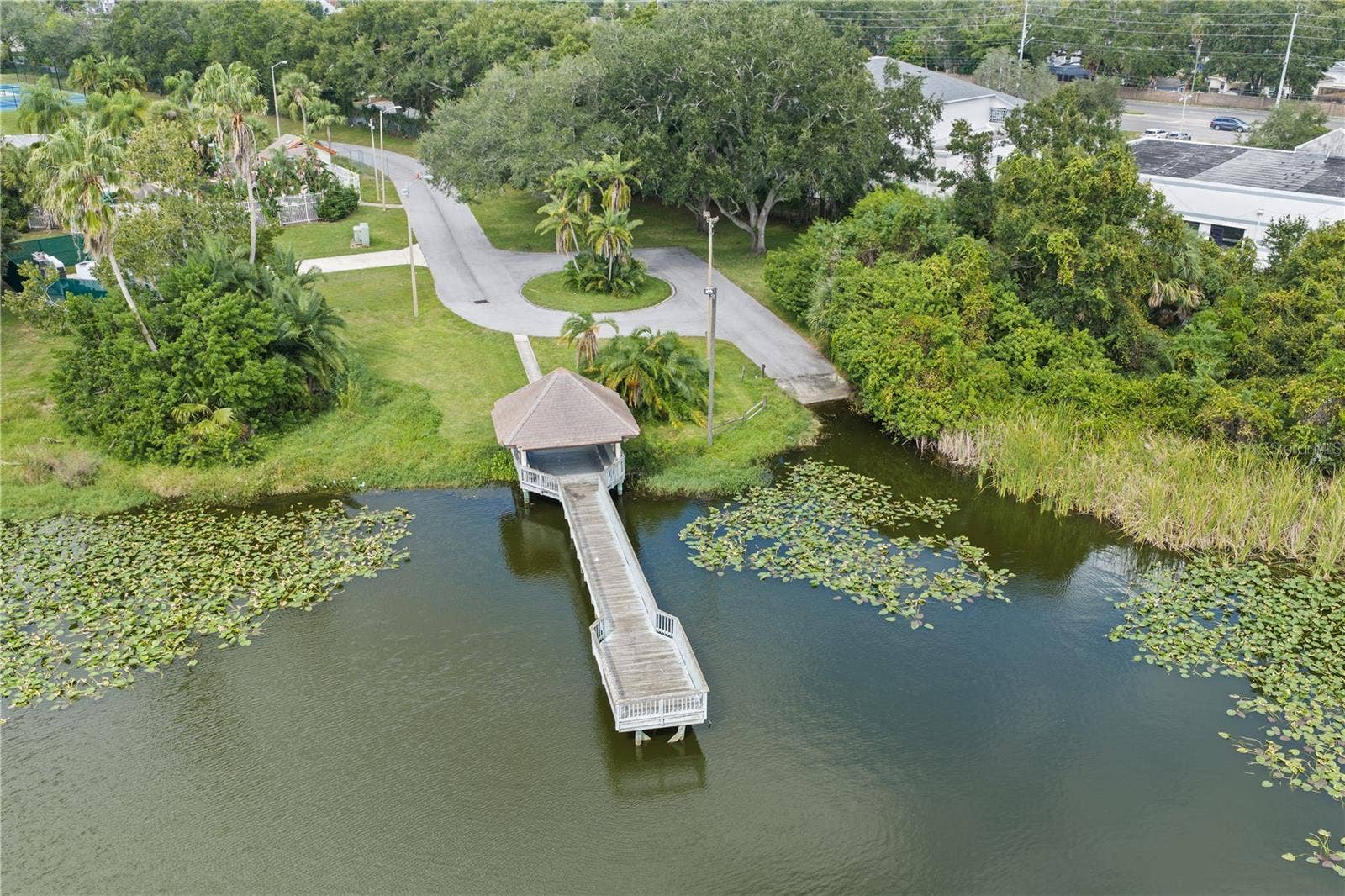 3937 LAKE SHORE DRIVE, Palm Harbor, FL 34684 community features