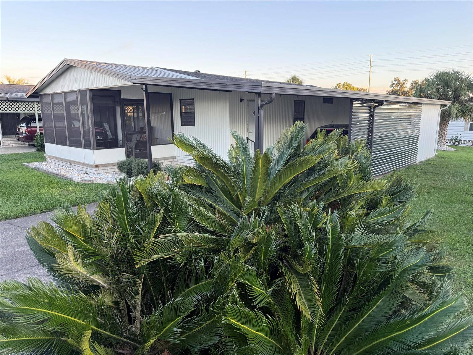 37542 PINATA AVENUE, Zephyrhills, FL 33541 37542 PINATA AVENUE, Zephyrhills, FL 33541