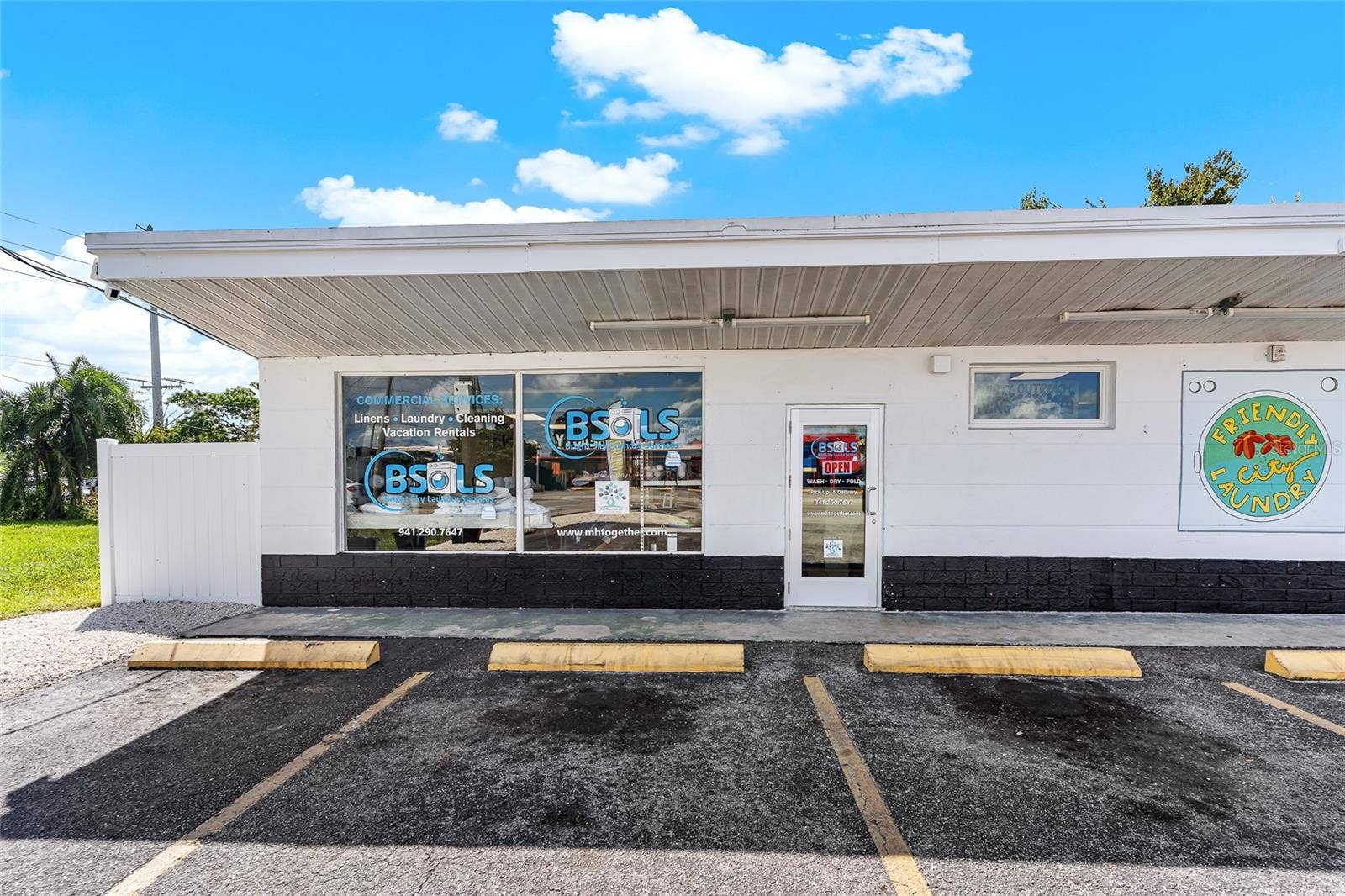 1412 57TH AVENUE E, Bradenton, FL 34203