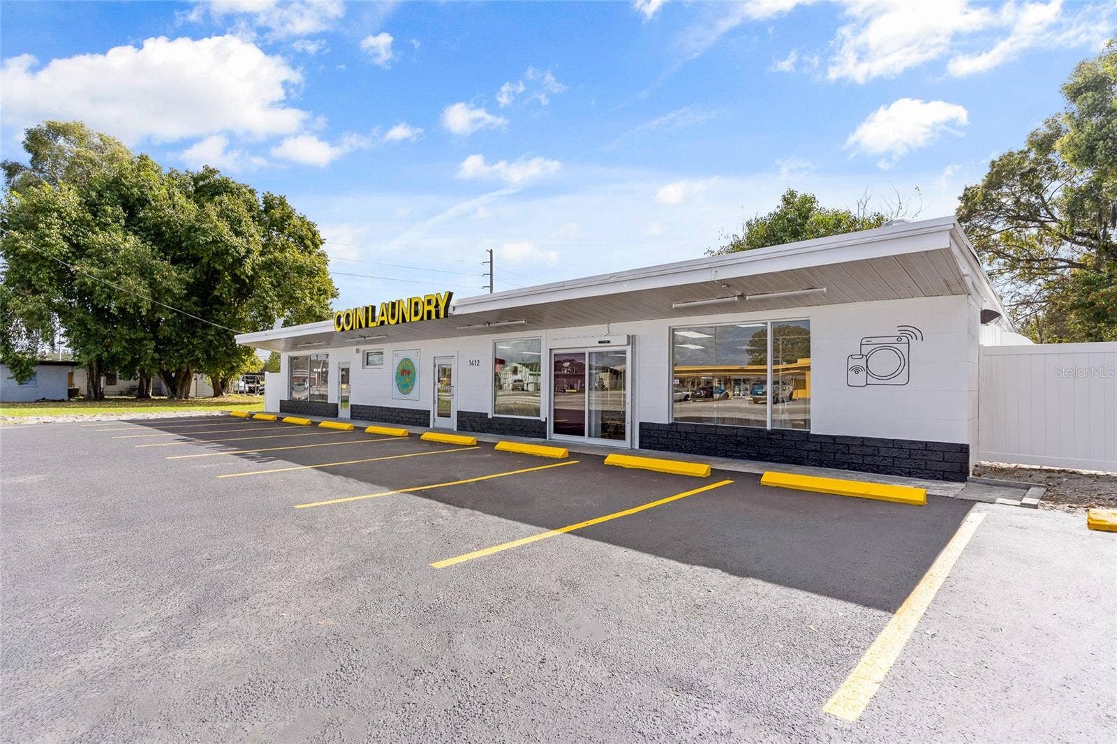 1412 57TH AVENUE E, Bradenton, FL 34203