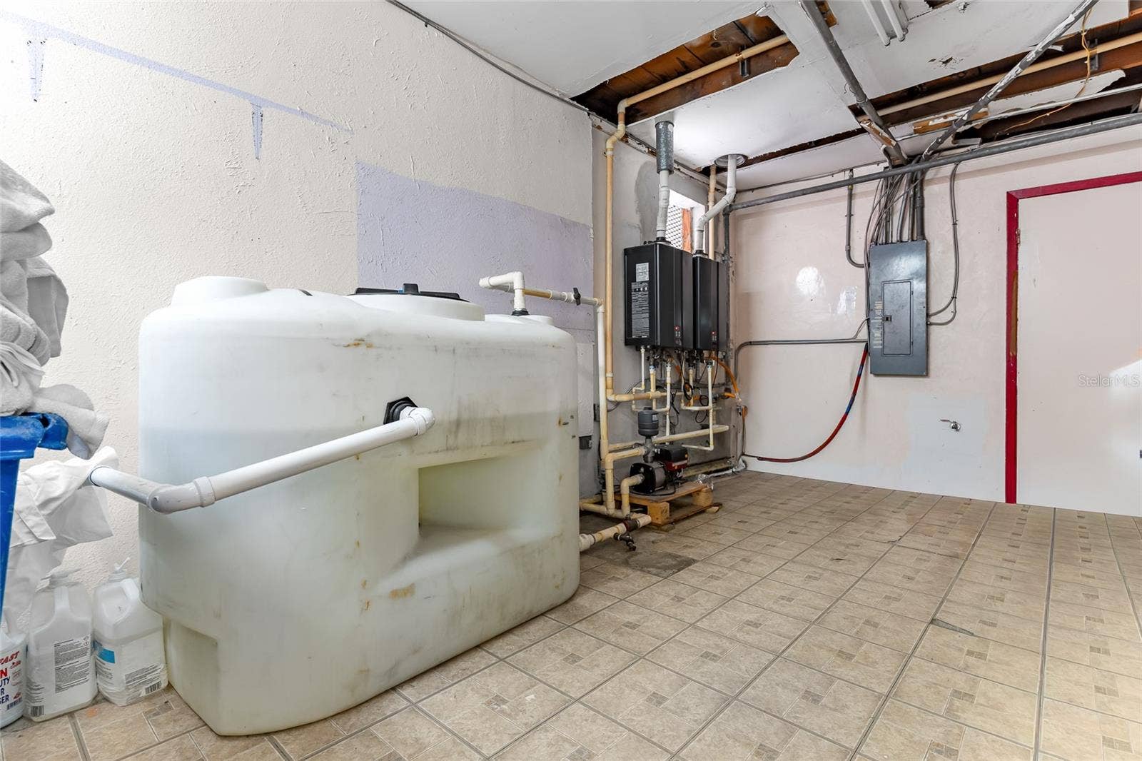 1412 57TH AVENUE E, Bradenton, FL 34203