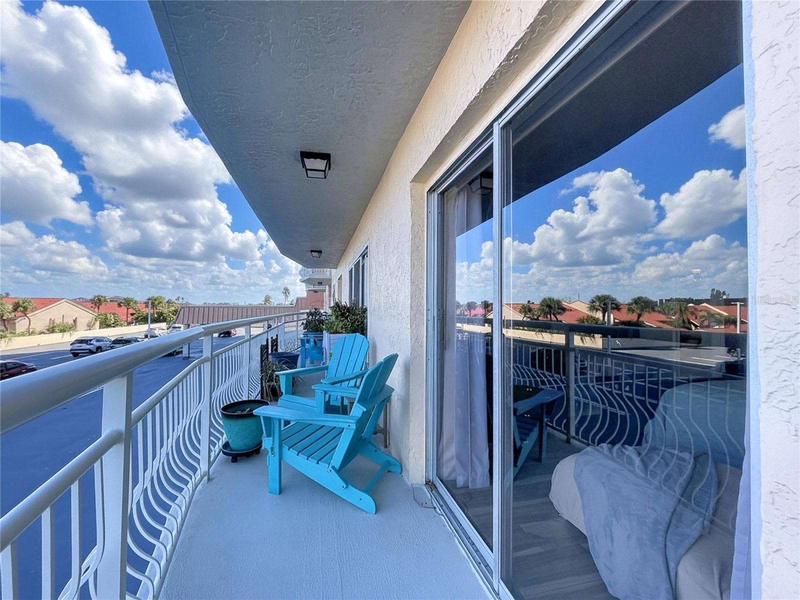 Large Balcony