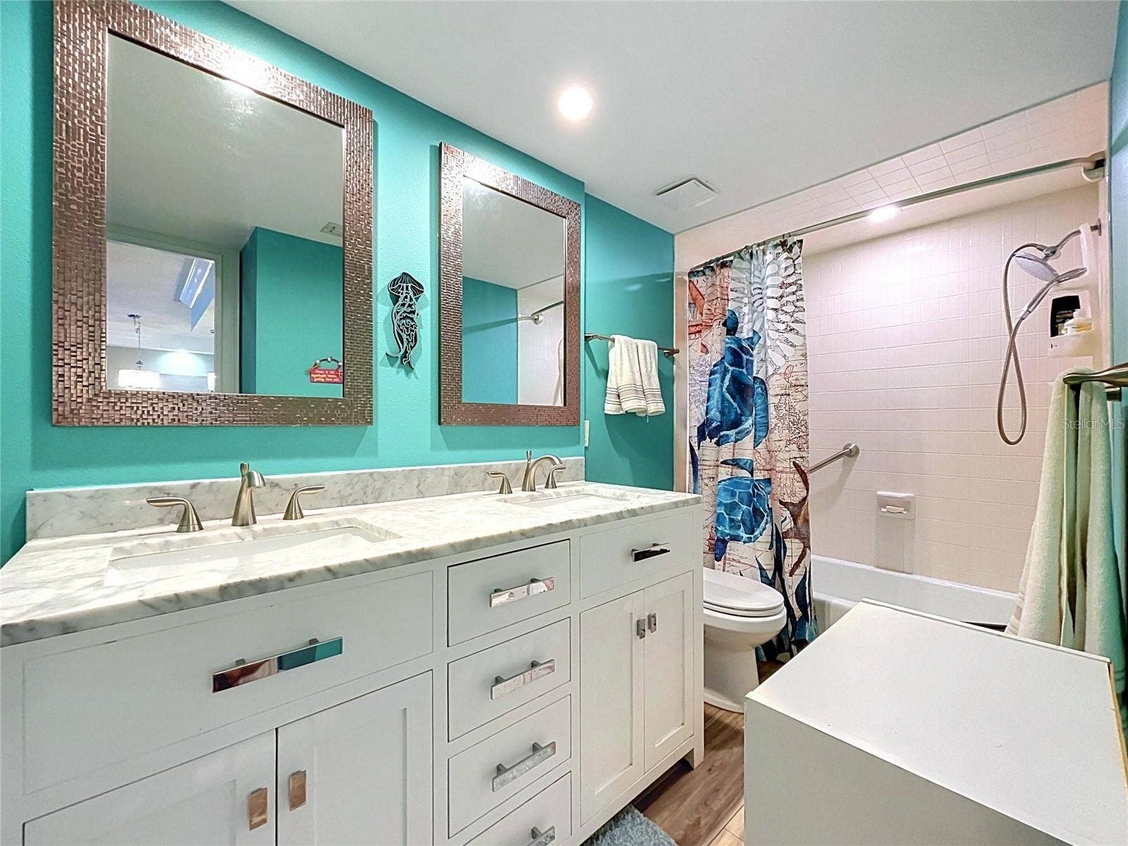 Bathroom 2