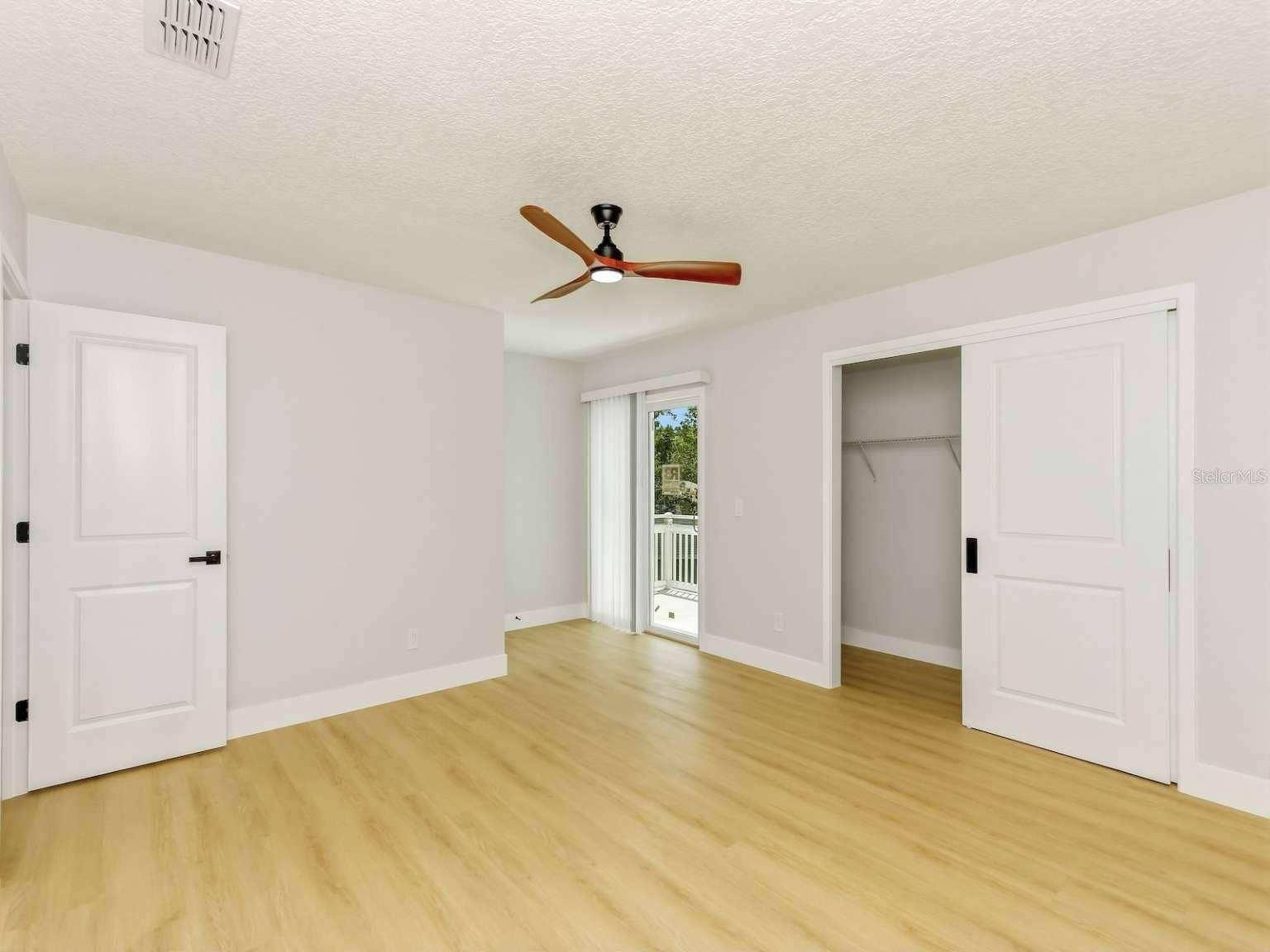 3058 GRACELAND COURT, Orlando, FL 32812 3058 GRACELAND COURT, Orlando, FL 32812
