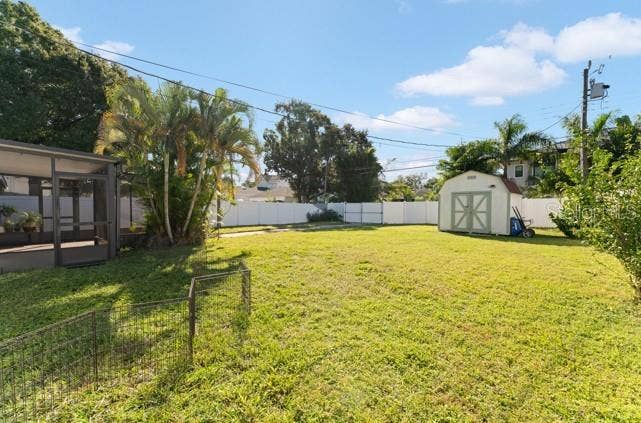 214 39TH AVENUE NE, St Petersburg, FL 33703 214 39TH AVENUE NE, St Petersburg, FL 33703