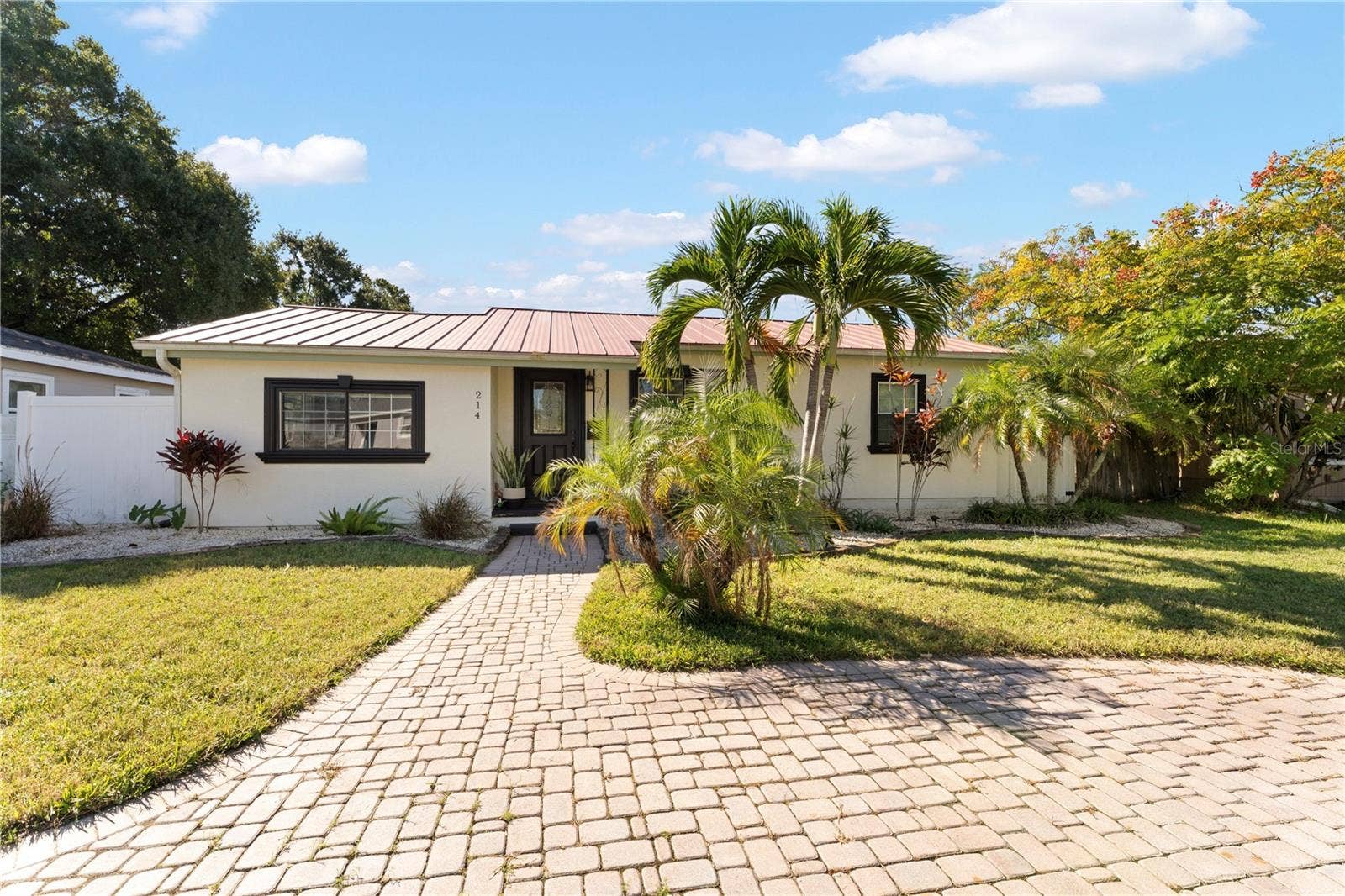 214 39TH AVENUE NE, St Petersburg, FL 33703 214 39TH AVENUE NE, St Petersburg, FL 33703