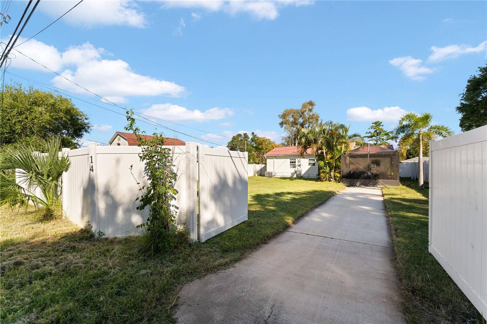 214 39TH AVENUE NE, St Petersburg, FL 33703 214 39TH AVENUE NE, St Petersburg, FL 33703