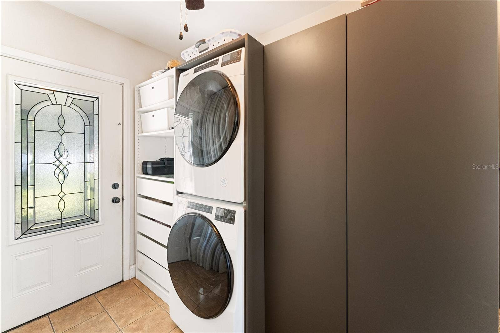 214 39TH AVENUE NE, St Petersburg, FL 33703 214 39TH AVENUE NE, St Petersburg, FL 33703