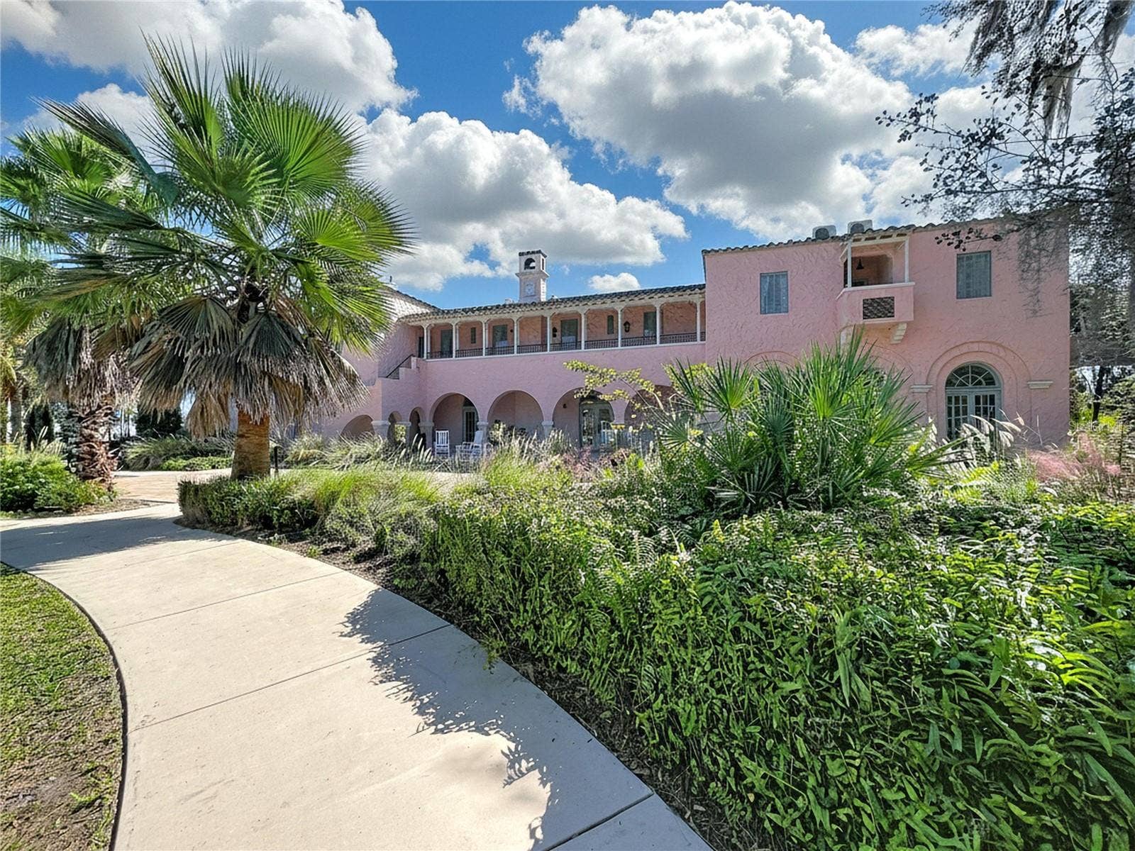 Hacienda Hotel