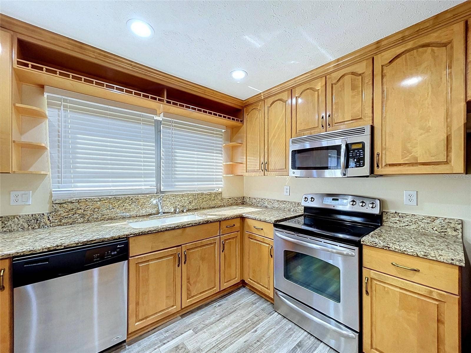 6043 LAFAYETTE STREET, New Port Richey, FL 34652
