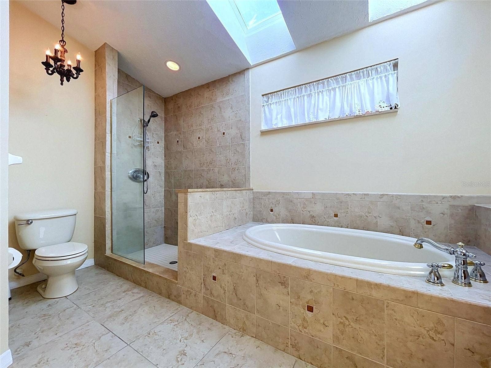 Primary bath