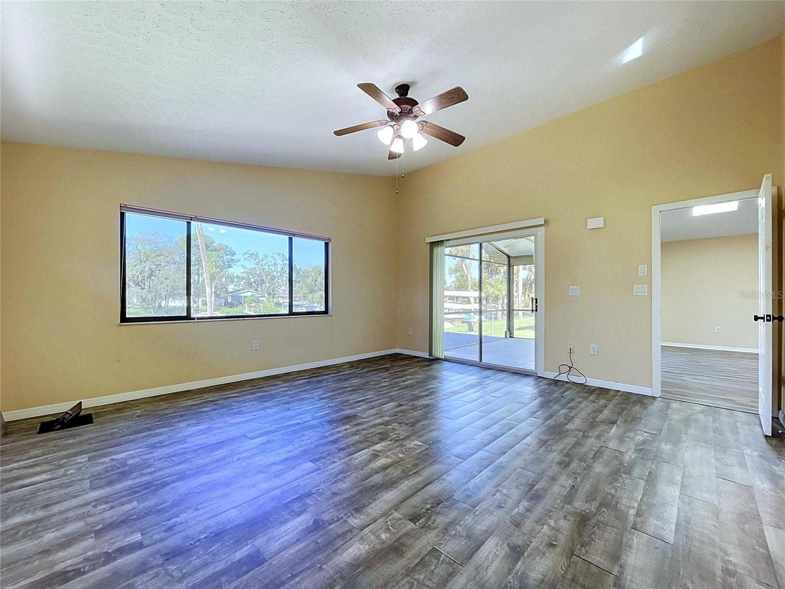 primary with riverviews