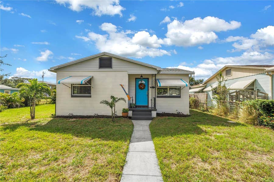 Property photo for 2450 37TH AVENUE N, St Petersburg, FL