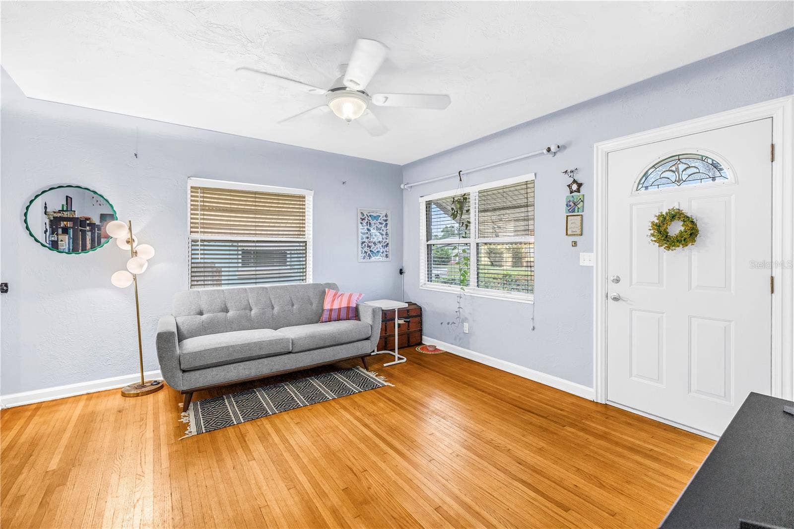 2450 37TH AVENUE N, St Petersburg, FL 33713