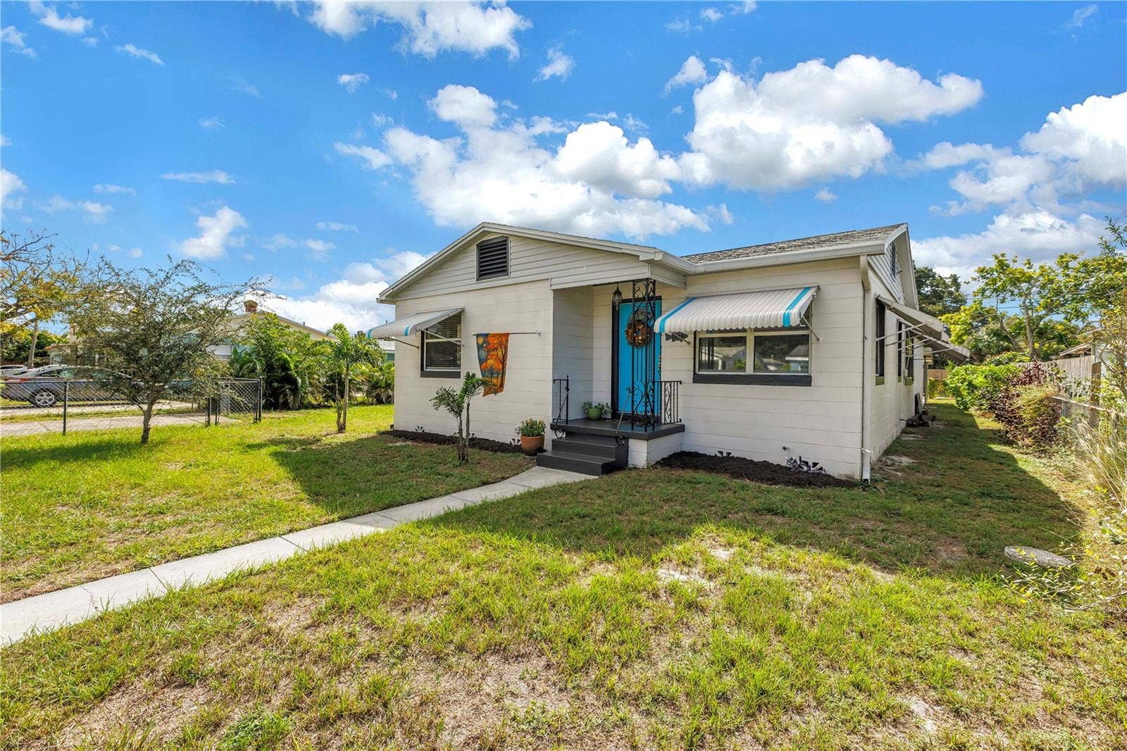 2450 37TH AVENUE N, St Petersburg, FL 33713