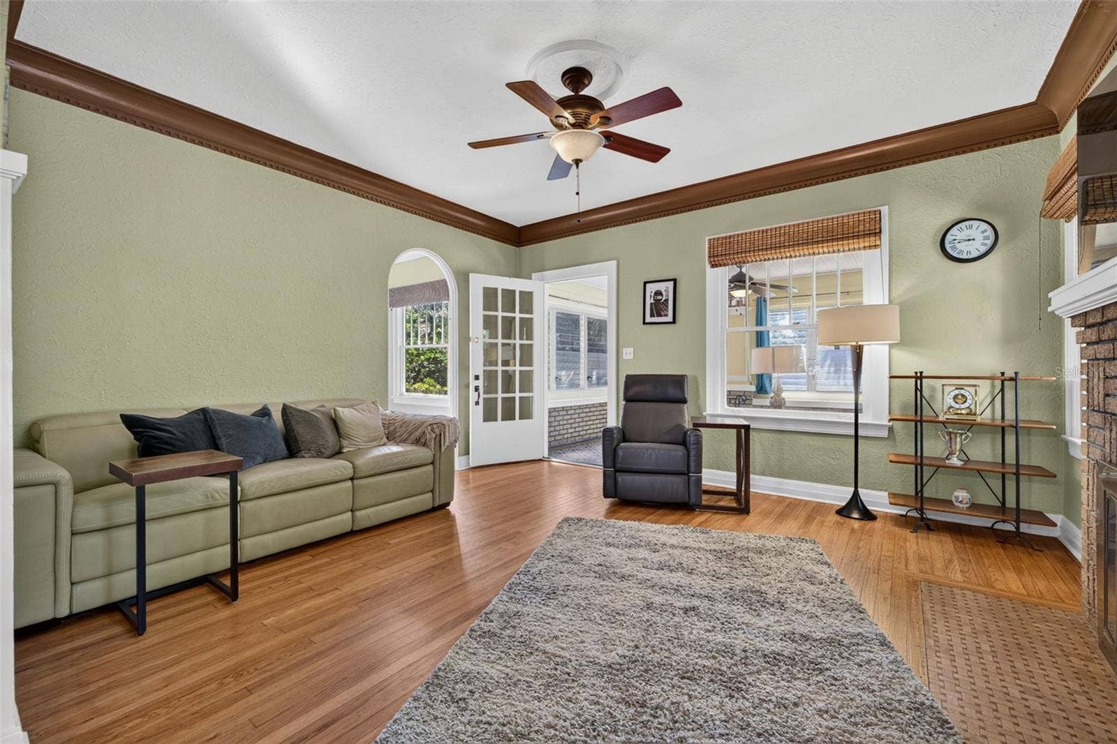 845 28TH AVENUE N, St Petersburg, FL 33704