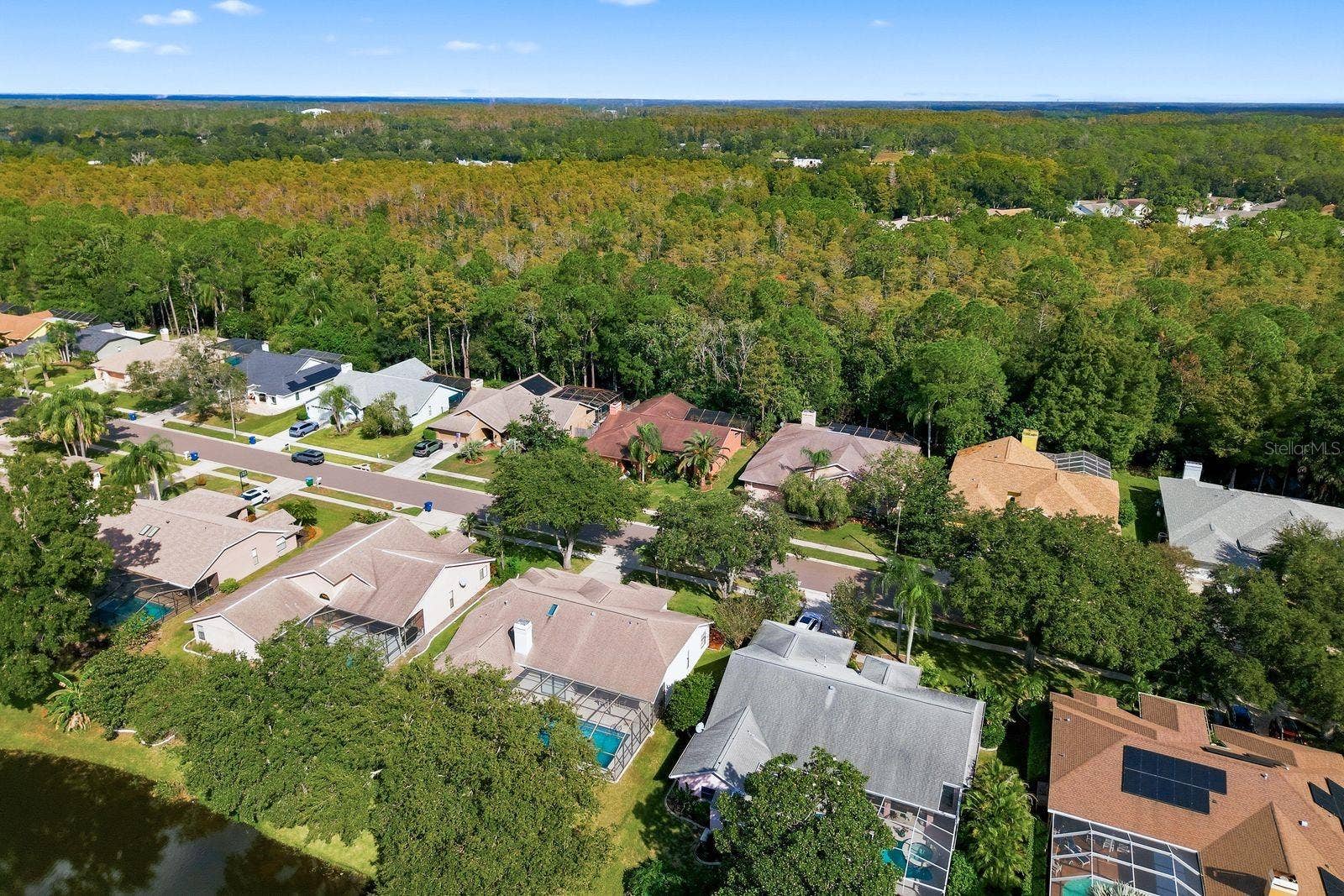 537 CENTERWOOD DRIVE, Tarpon Springs, FL 34688