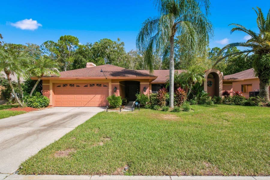Property photo for 537 CENTERWOOD DRIVE, Tarpon Springs, FL