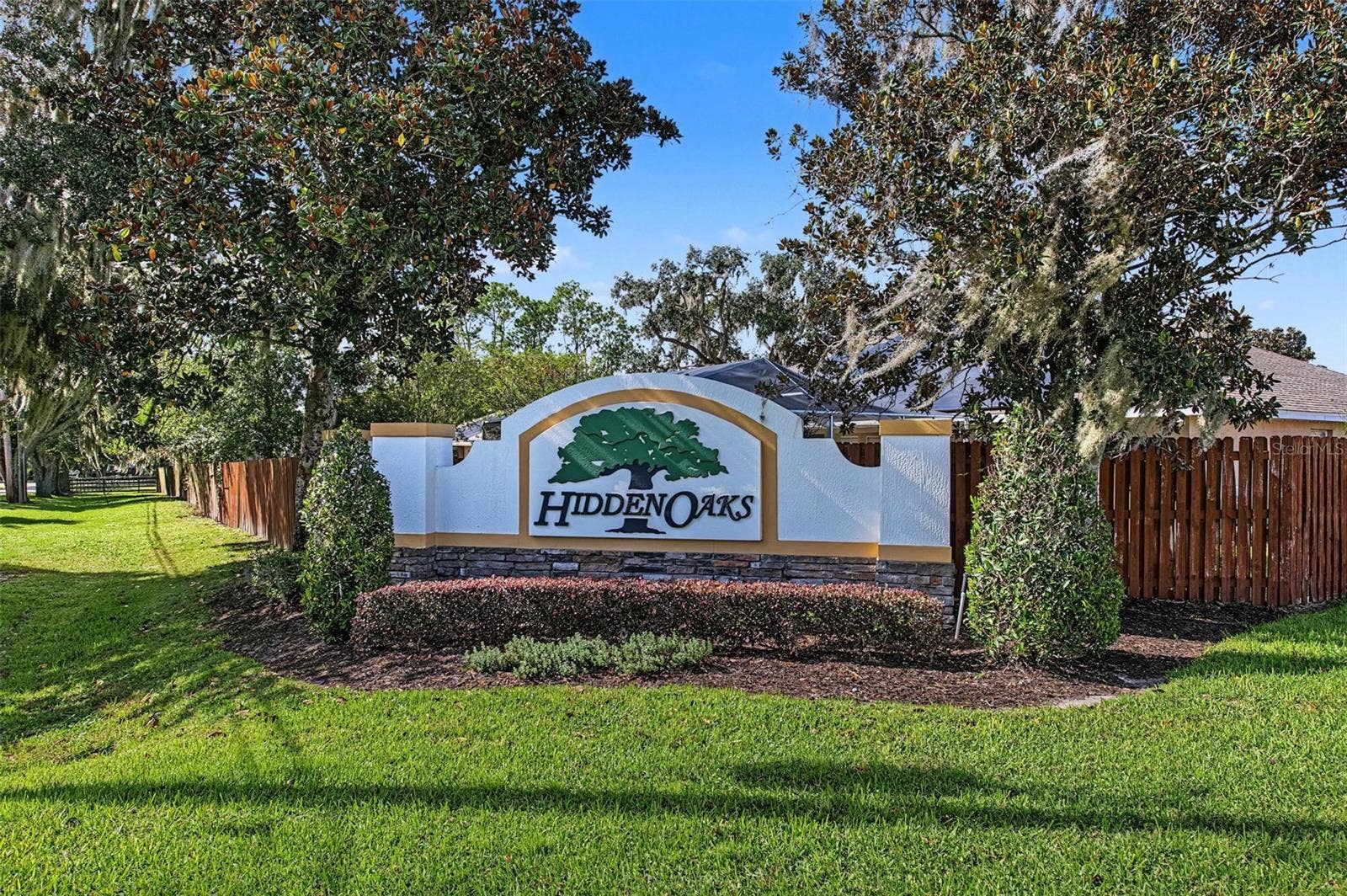 5294 HIDDEN OAKS DRIVE, Lakeland, FL 33811