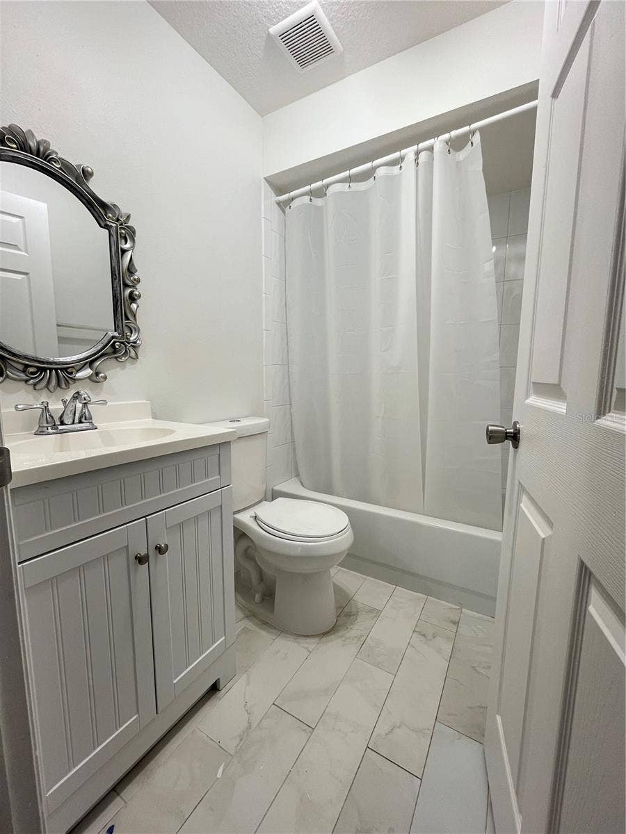Second Full Bathroom.