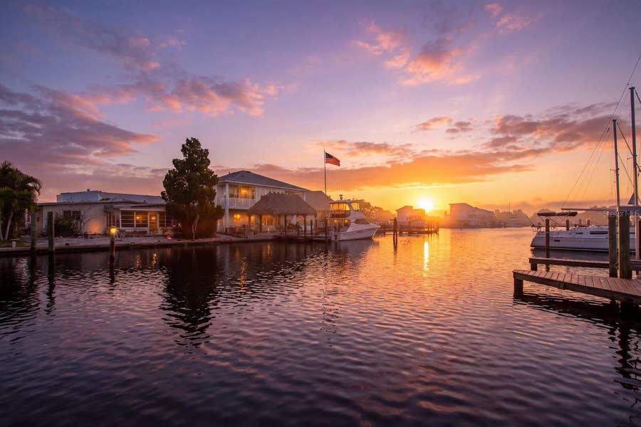 Property photo for 191 175TH AVENUE E, Redington Shores, FL
