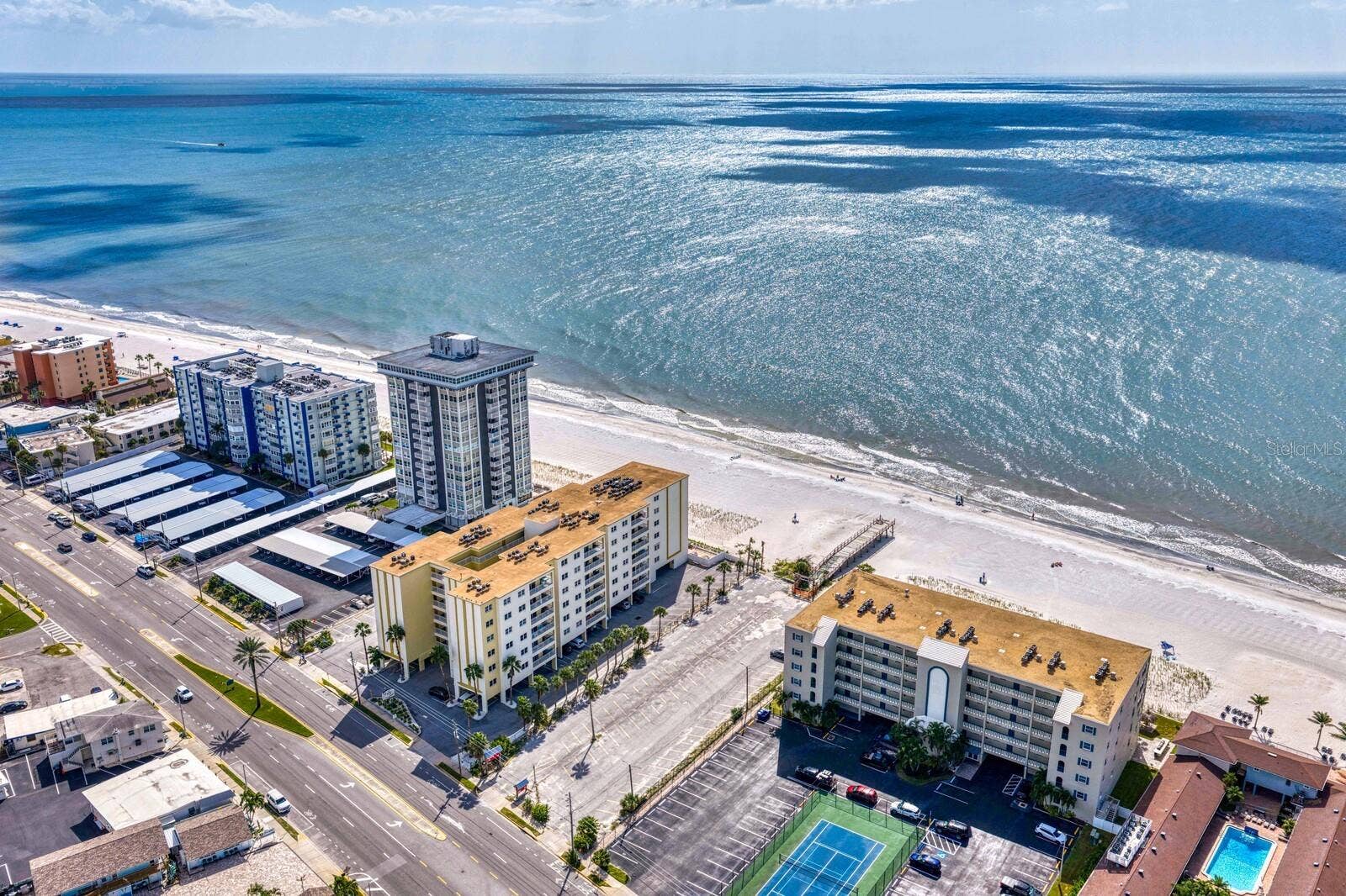 Lot is one block to beach access