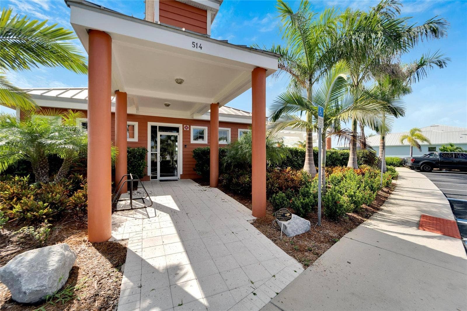 449 BAHAMA GRANDE BOULEVARD, Apollo Beach, FL 33572 449 BAHAMA GRANDE BOULEVARD, Apollo Beach, FL 33572