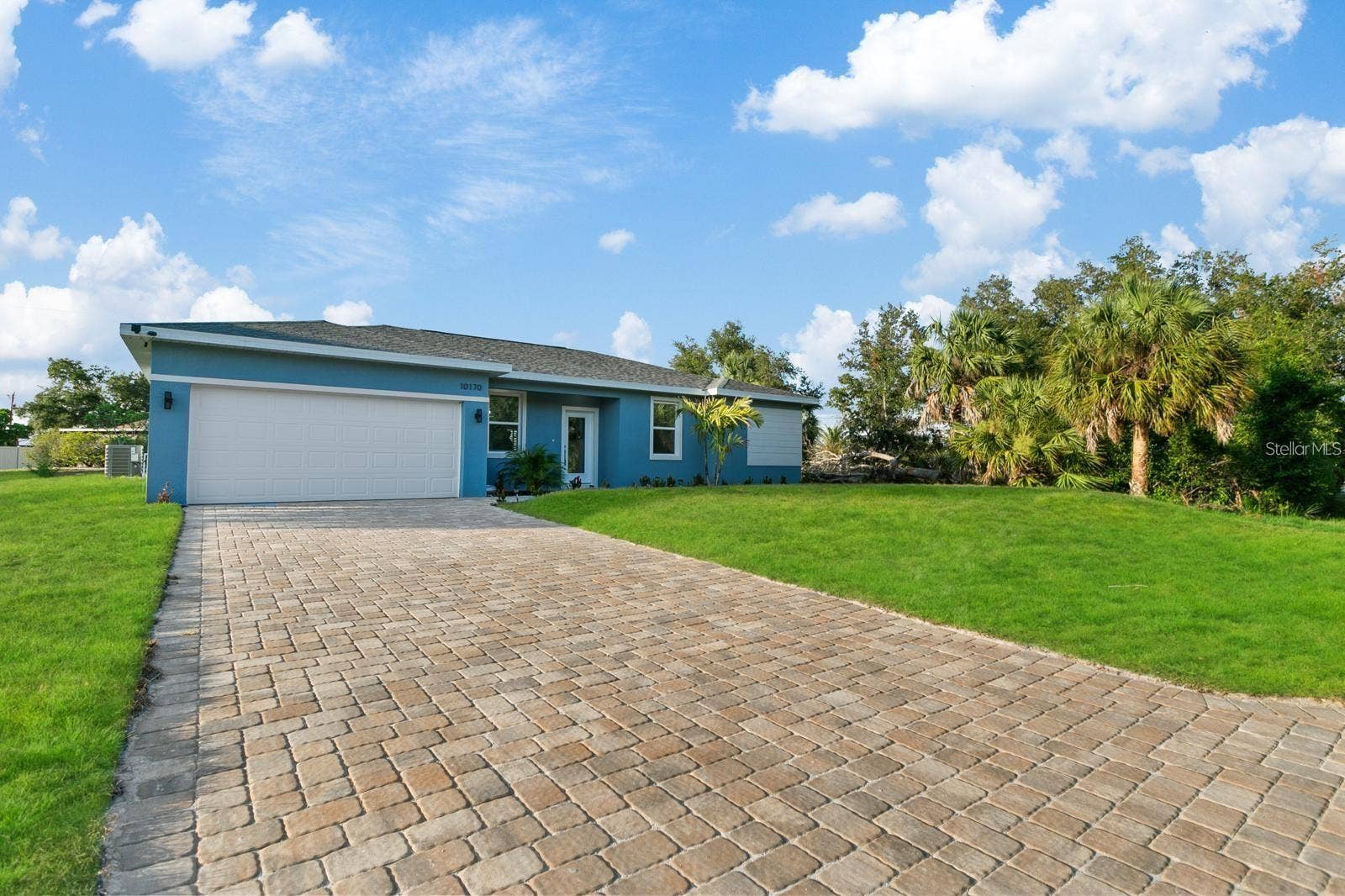 5229 CHANEY TERRACE, Port Charlotte, FL 33981 This is a model home picture.