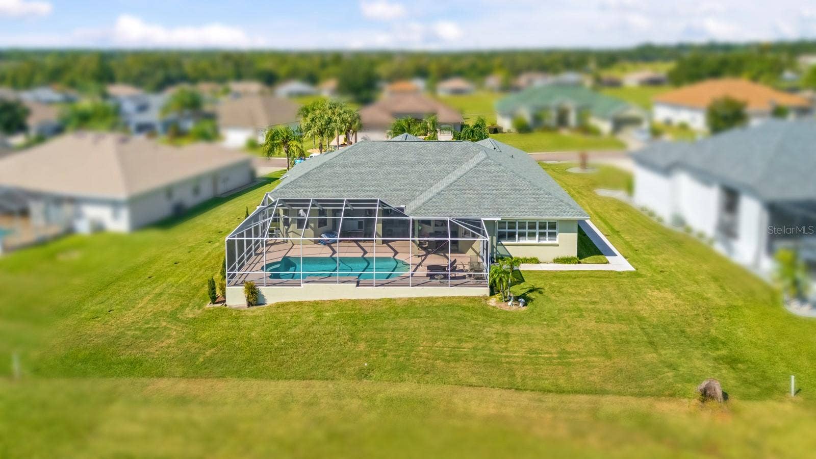 2751 HUNTINGTON HILLS DRIVE, Lakeland, FL 33810 2751 HUNTINGTON HILLS DRIVE, Lakeland, FL 33810