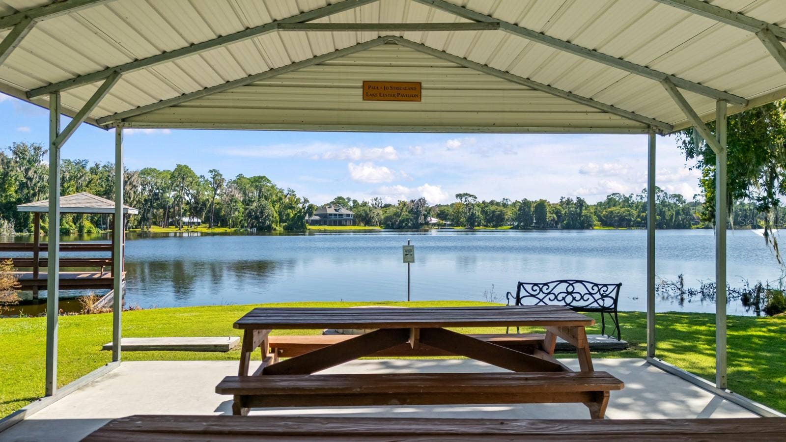 2751 HUNTINGTON HILLS DRIVE, Lakeland, FL 33810 2751 HUNTINGTON HILLS DRIVE, Lakeland, FL 33810