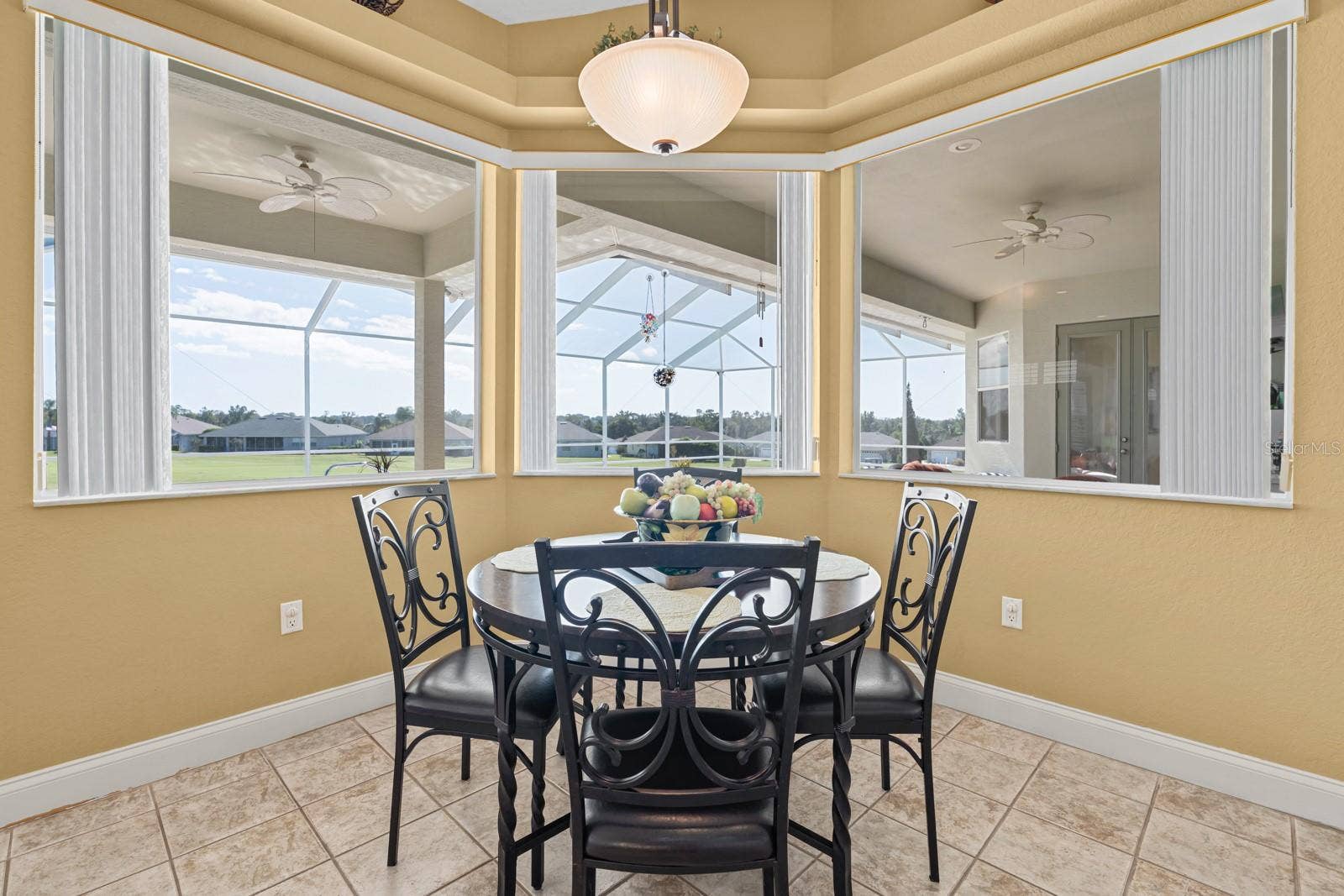 2751 HUNTINGTON HILLS DRIVE, Lakeland, FL 33810 2751 HUNTINGTON HILLS DRIVE, Lakeland, FL 33810