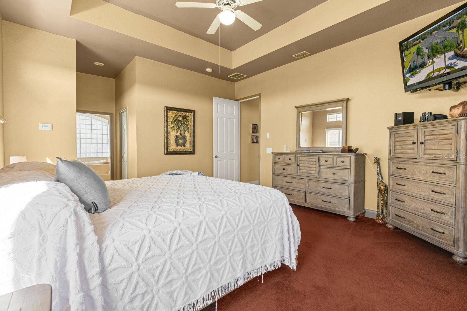 2751 HUNTINGTON HILLS DRIVE, Lakeland, FL 33810 2751 HUNTINGTON HILLS DRIVE, Lakeland, FL 33810