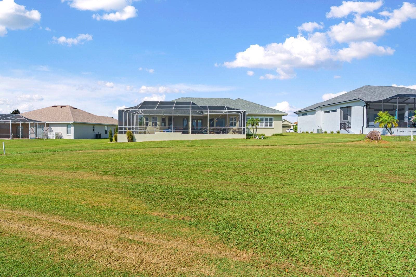 2751 HUNTINGTON HILLS DRIVE, Lakeland, FL 33810 2751 HUNTINGTON HILLS DRIVE, Lakeland, FL 33810