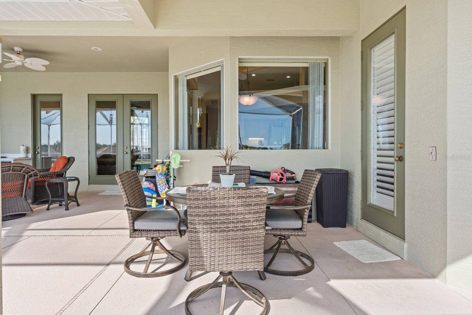 2751 HUNTINGTON HILLS DRIVE, Lakeland, FL 33810 2751 HUNTINGTON HILLS DRIVE, Lakeland, FL 33810