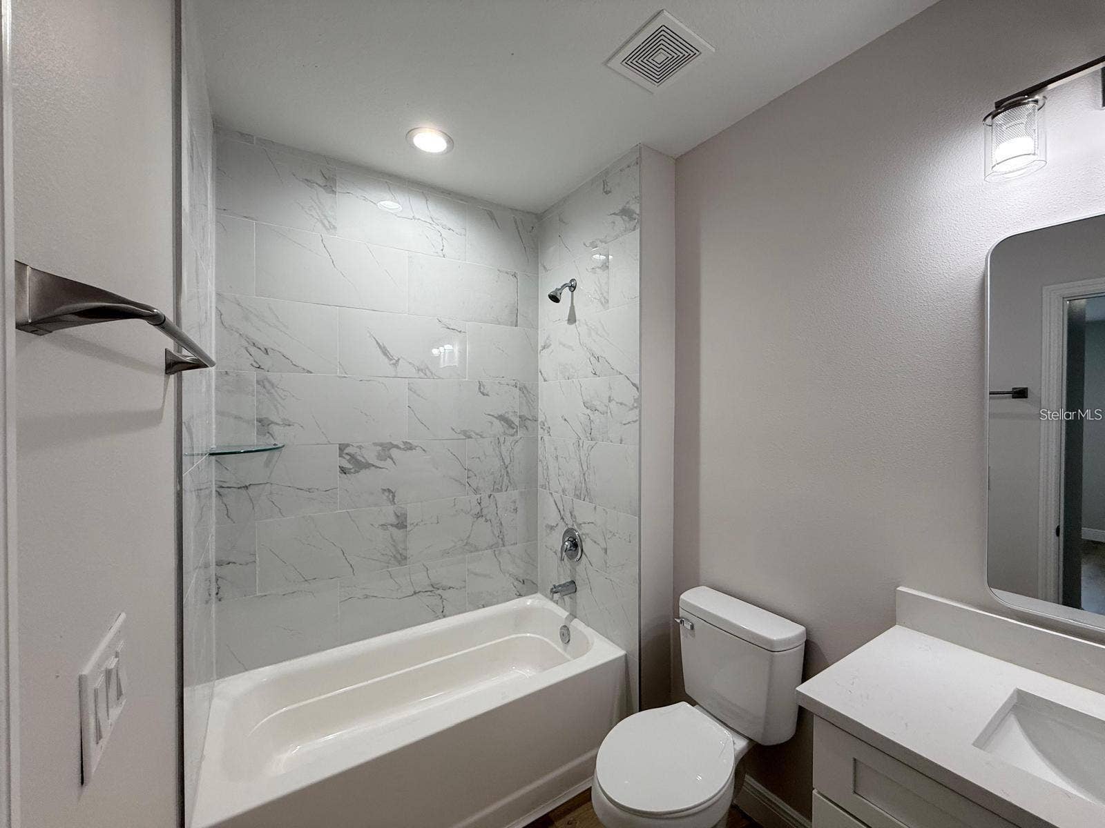 This is a model home picture.