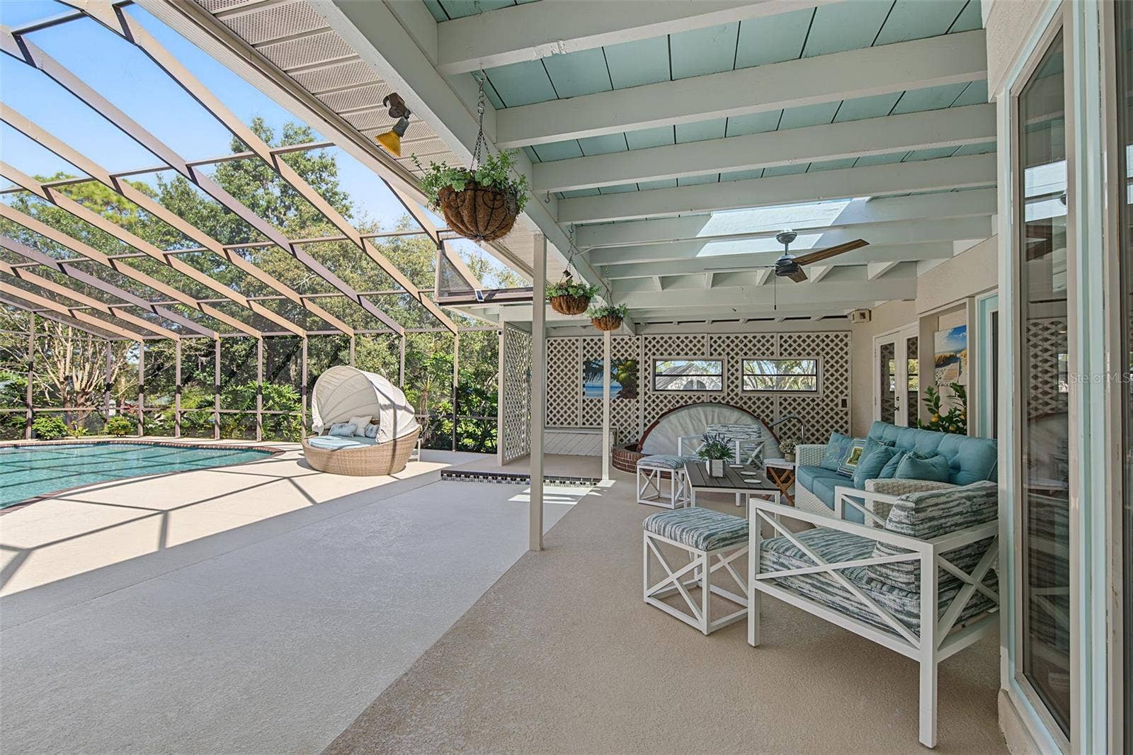 2334 TIVERTON COURT, Dunedin, FL 34698 2334 TIVERTON COURT, Dunedin, FL 34698
