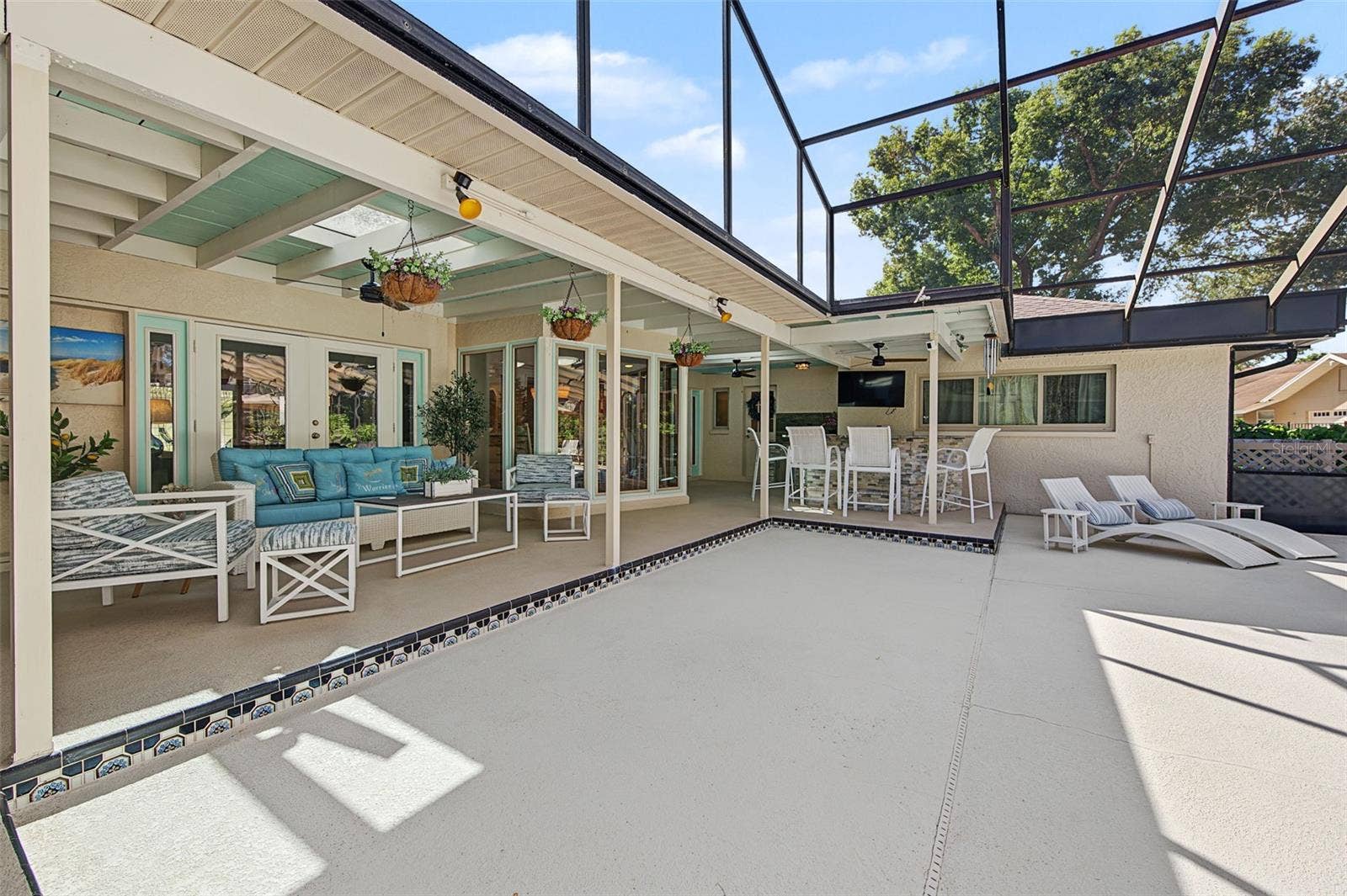 2334 TIVERTON COURT, Dunedin, FL 34698 2334 TIVERTON COURT, Dunedin, FL 34698