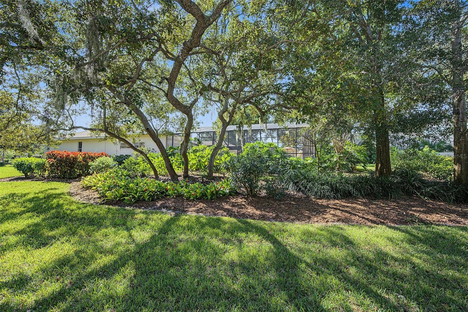 2334 TIVERTON COURT, Dunedin, FL 34698 2334 TIVERTON COURT, Dunedin, FL 34698