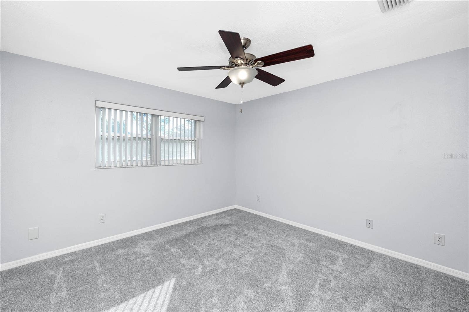 340 BUCKINGHAM PLACE, Palm Harbor, FL 34684 340 BUCKINGHAM PLACE, Palm Harbor, FL 34684