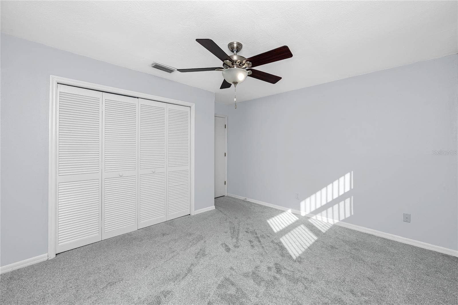 340 BUCKINGHAM PLACE, Palm Harbor, FL 34684 340 BUCKINGHAM PLACE, Palm Harbor, FL 34684