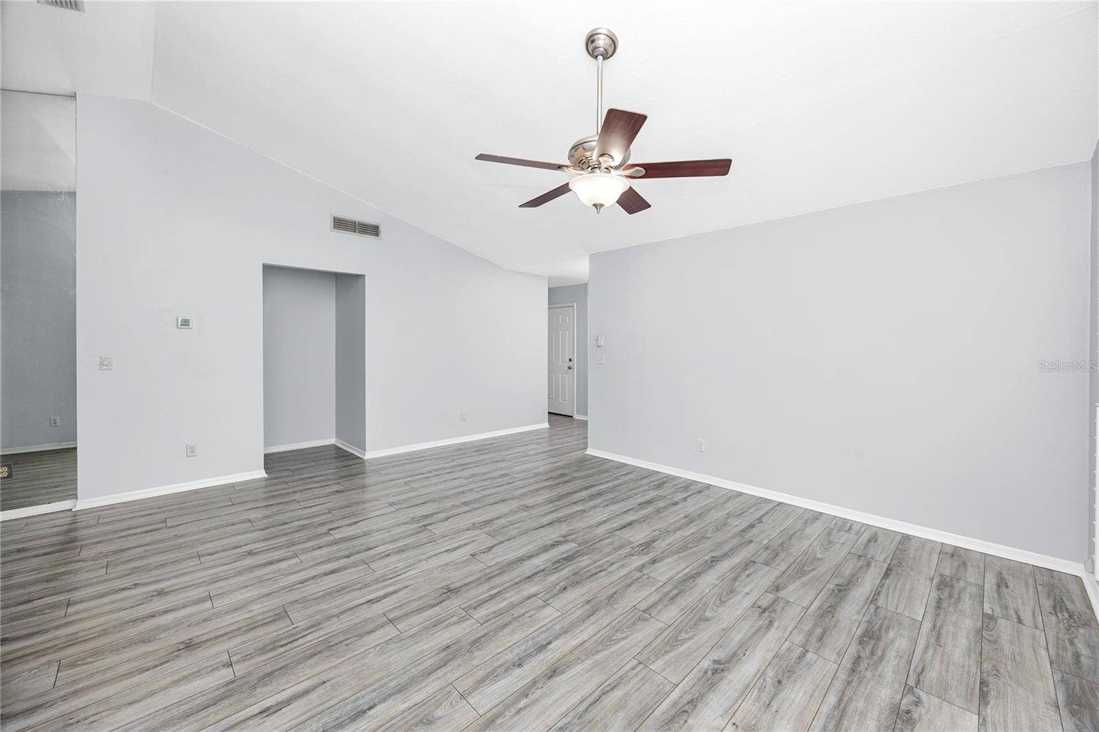 340 BUCKINGHAM PLACE, Palm Harbor, FL 34684 340 BUCKINGHAM PLACE, Palm Harbor, FL 34684